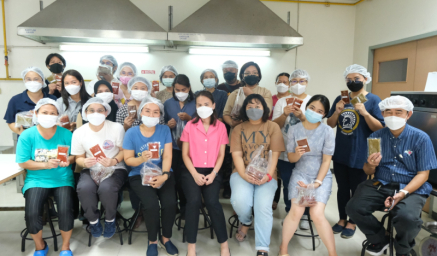 ภาพกิจกรรมการอบรมเชิงปฏิบัติการ (วิชาชีพ) หลักสูตร "เทคนิคการผลิตเครื่องแกงเพื่อยืดอายุการเก็บรักษา"