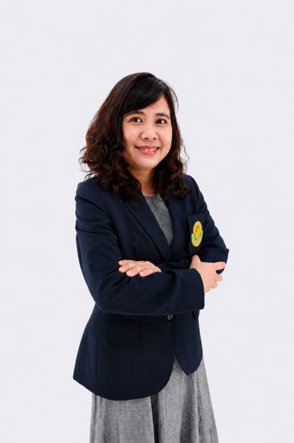 นางสาวปรียชาติ จันทโชติ