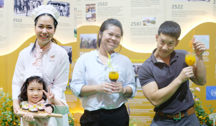 ภาพกิจกรรมการสาธิตอาหารโดยใช้ผลิตผลโครงการหลวง ภายในงานโครงการหลวง 56 เมื่อวันที่ 9 สิงหาคม 2568