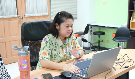 ภาพกิจกรรมการฝึกอบรมออนไลน์สอนสดผ่านช่องทาง WebEx หลักสูตร "การเพิ่มสารสำคัญด้วยกระบวนการเปลี่ยนแปลงทางชีวภาพสู่นวัตกรรมการผลิตอาหารมูลค่าสูง"